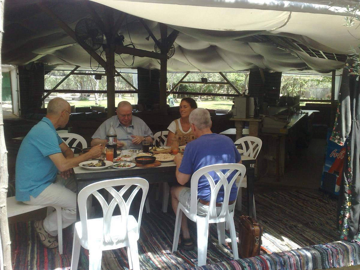Вілла Peace Tent Kfar Rut Номер фото